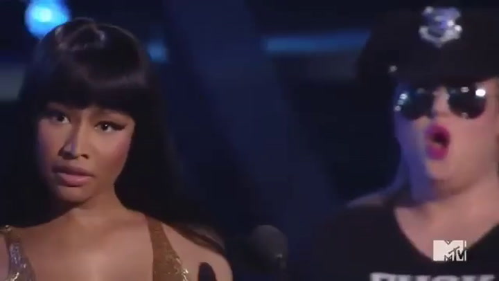 Nicki Minaj contra Miley Cyrus en los VMAs