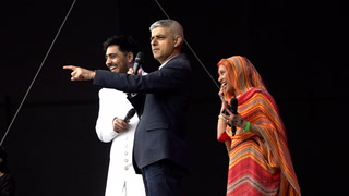 Sadiq Khan taunts Donald Trump during Eid celebrations in London