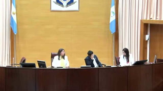 Retoman la sesión del escándalo en Neuquén, suspendida porque los empleados accionaron la alarma de incendios