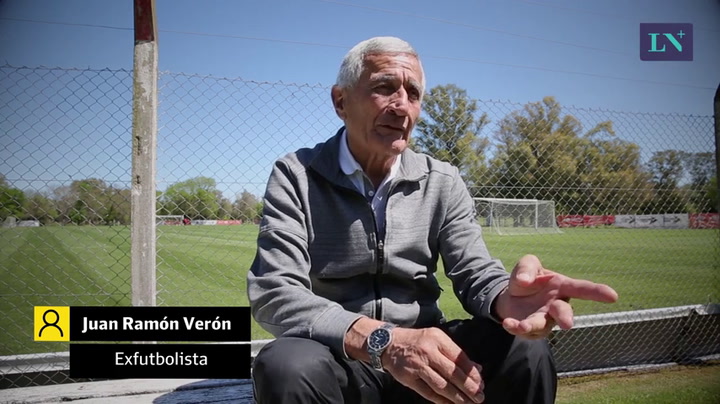 Juan Ramón Verón recuerda a los jugadores del campeonato mundial de 1968