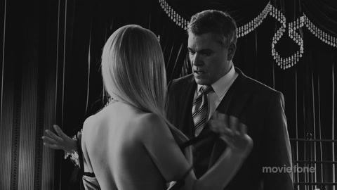 Sin City: A Dame to Kill For - Clip No. 1