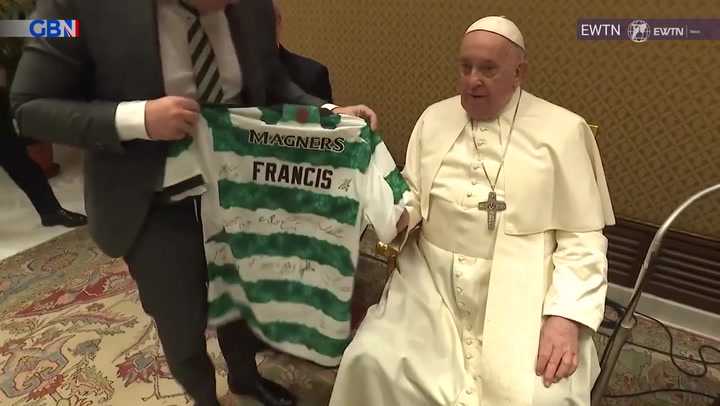 WATCH: Pope Francis welcomes Celtic Football Club at the Vatican