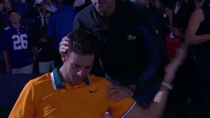 El afectuoso saludo de Djokovic a Del Potro tras derrotarlo en el US Open - Fuente: Twitter