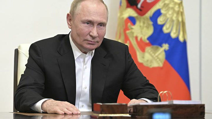 Putin hits out at the US over Ukraine and Taiwan