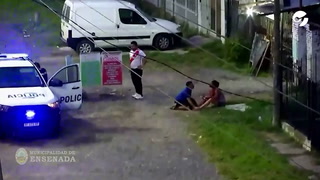 Un hombre hirió a su pareja, se atrincheró en su casa y se enfrentó con la Policía en Ensenada