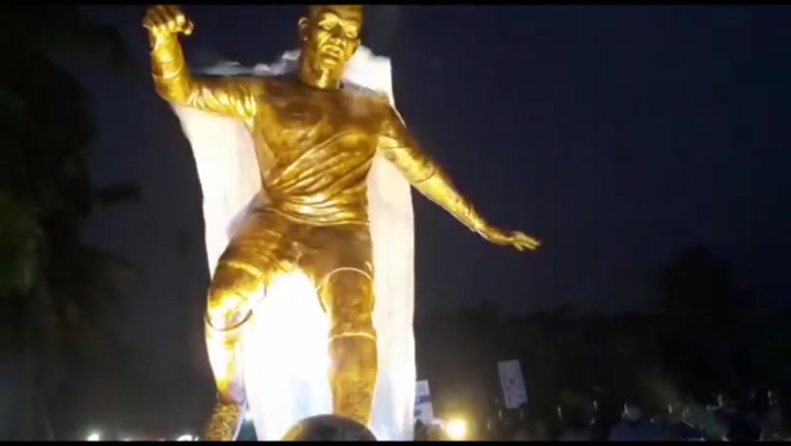 Cristiano Ronaldo: New statue of Portuguese footballer divides opinion in India