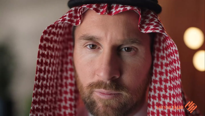 El look de Lionel Messi para promocionar turbantes de lujo en Arabia Saudita