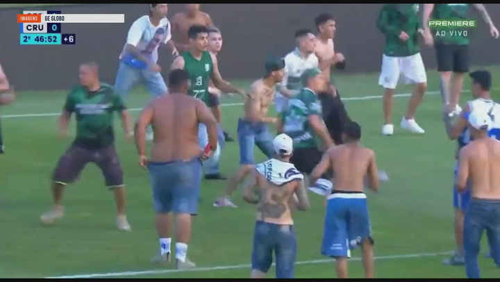 Coritiba-Cruzeiro foi interrompido devido a confro...