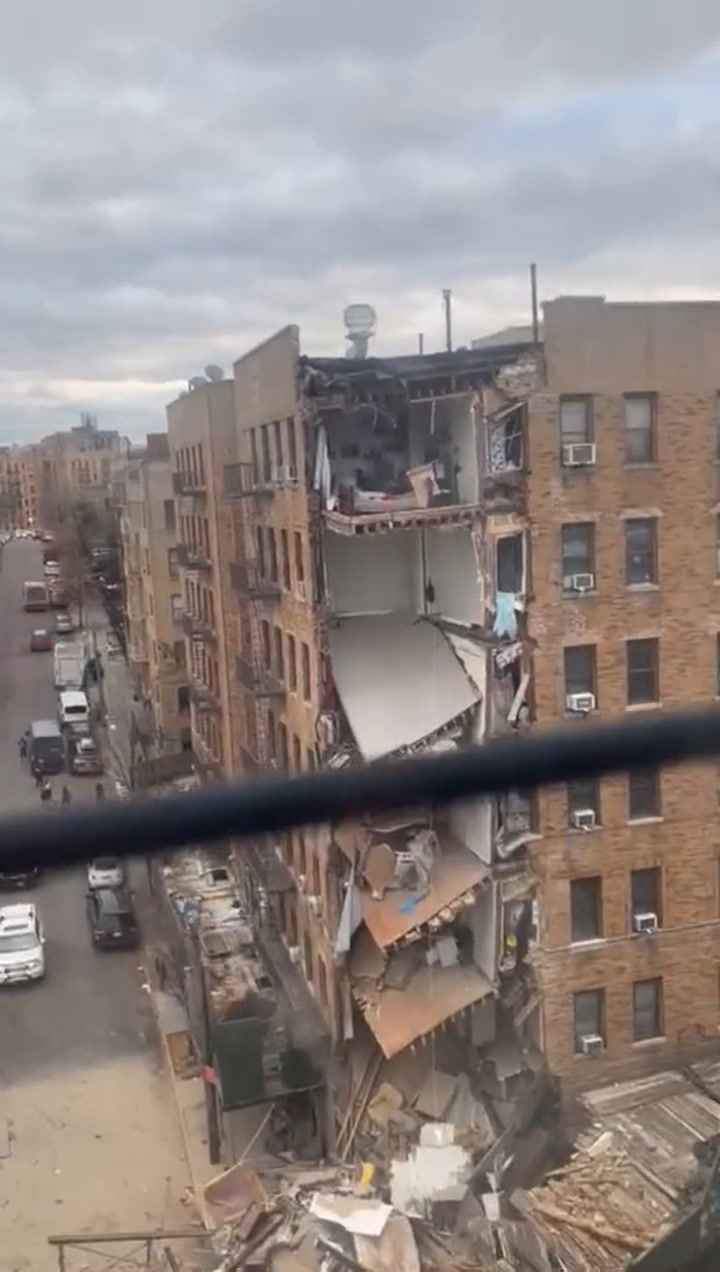 Así quedó el edificio de El Bronx que se desplomó este lunes