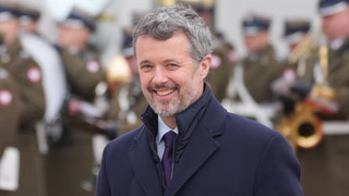 Kong Frederik modtages på Præsidentpaladset i Polen