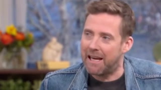 Ricky Wilson’s phone call interrupts live This Morning broadcast