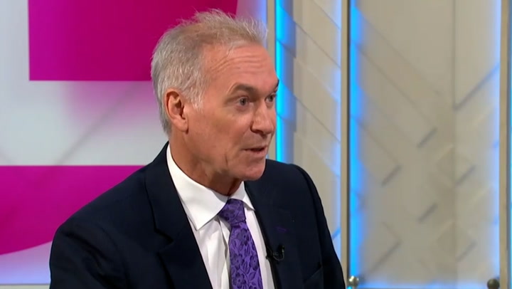 Swine flu: Doctor Hilary Jones issues advice as UK detects first human case of new strain