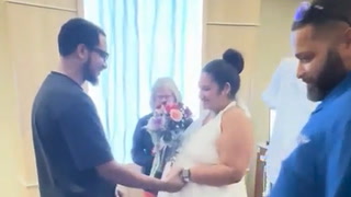 Florida woman gets married while in labour and gives birth hours later