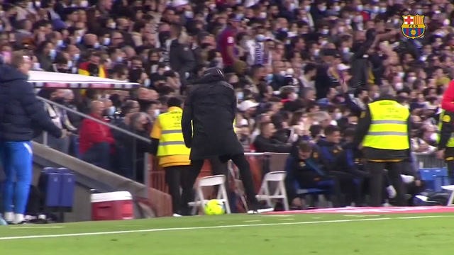 كاميرا خاصة: انفعالات تشافي هيرنانديز في فوز برشلونة على ريال مدريد