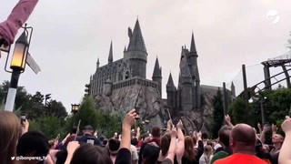El emotivo homenaje a Michael Gambon en el parque temático de Harry Potter en Orlando