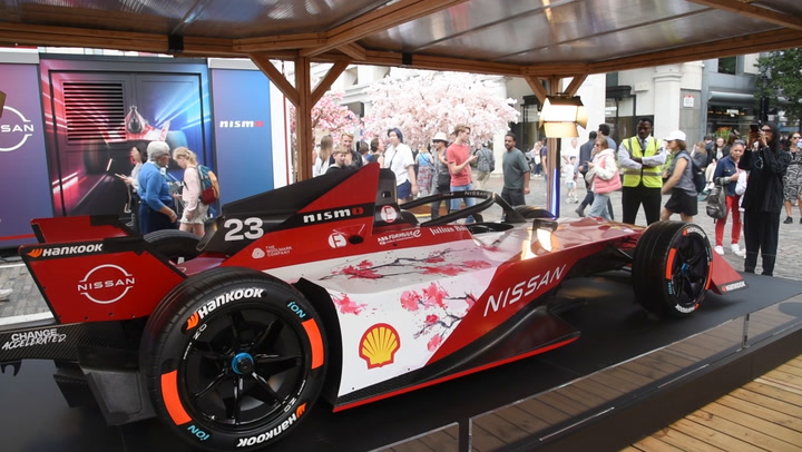 Nissan electrifies Covent Garden with Formula E ‘Feel Electric Festival’ in London