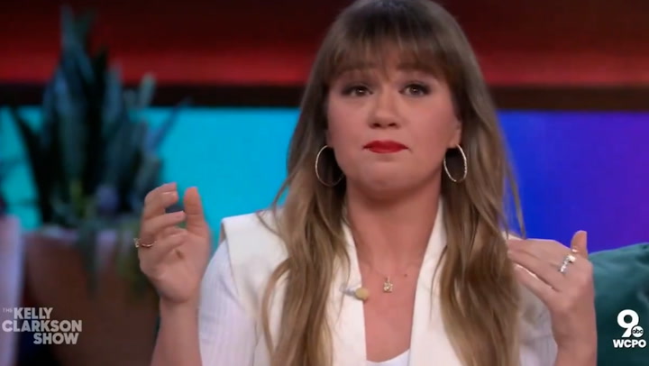 Tearful Kelly Clarkson tears into 'cruelty' of Arizona abortion ban