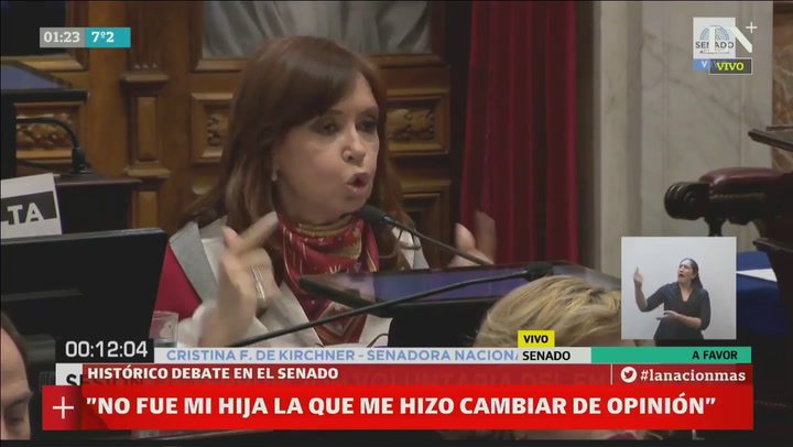Cristina Kirchner: 'Me casé con un hombre que nunca me consideró su mujer, sino su par'