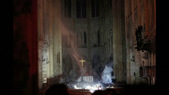 Así quedó Notre Dame por dentro después del incendio - Fuente: Reuters