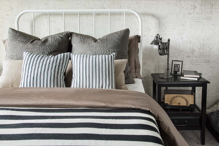 How To Put on a Duvet Cover—the Easy Way