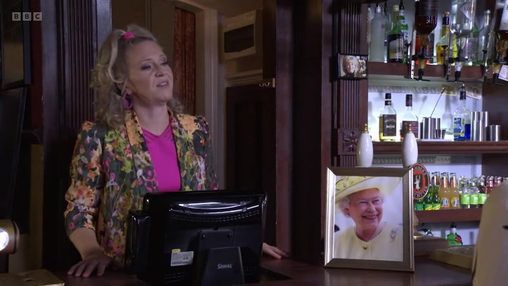 'We've all lost our nan'- EastEnders pays tribute to Queen Elizabeth with special scene