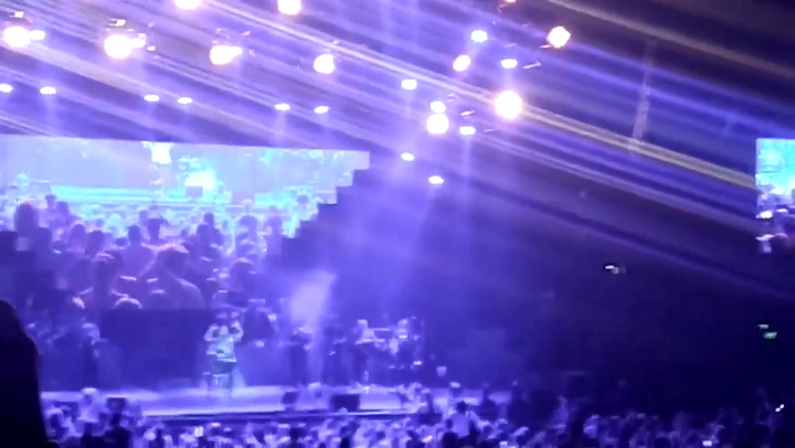 Ricardo Montaner en su concierto en el Luna Park habló sobre la crisis de Venezuela - Crédito: Ivann