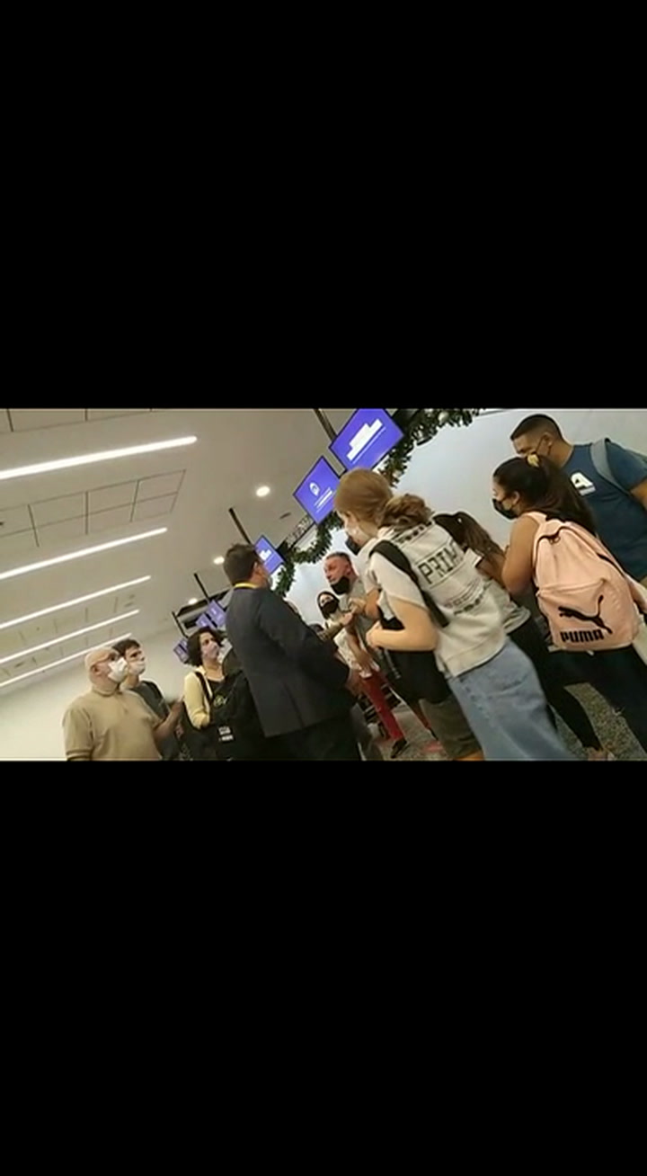 Incidentes en el aeropuerto de Ezeiza durante el check-in a un vuelo de Flybondi
