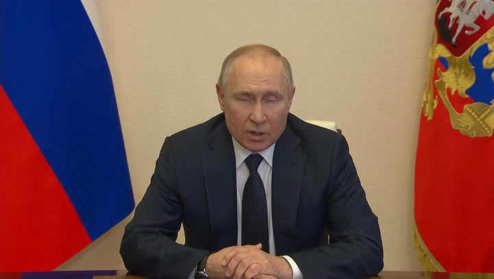 Macron dice que en Ucrania “lo peor está por llegar”, luego de hablar con Putin
