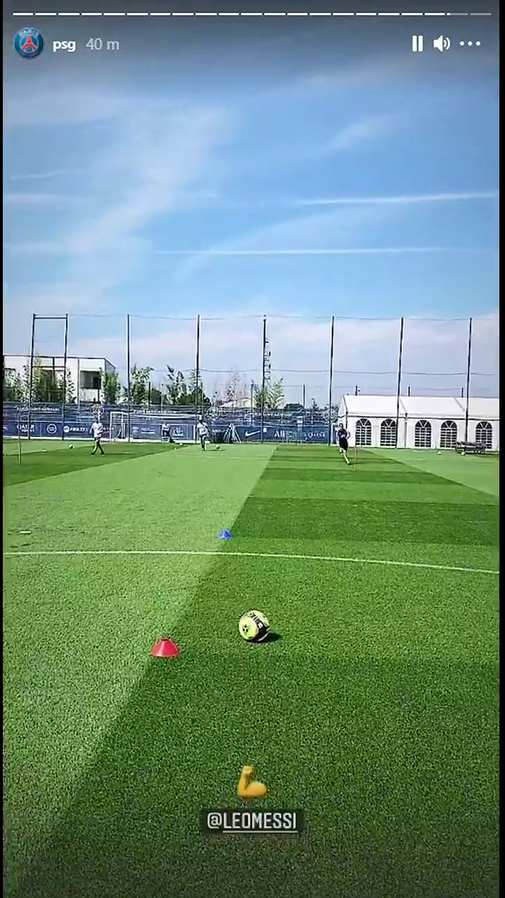 La primera práctica de Messi en PSG