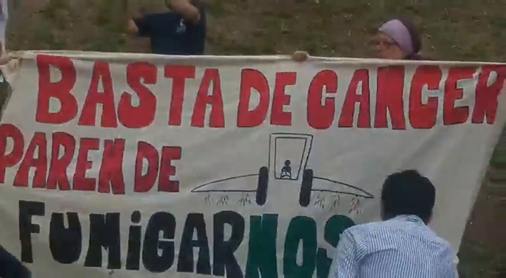 Un grupo fue a protestar contra el Presidente en Los Cardales