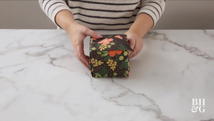 This Japanese Gift Wrapping Technique Is Brilliant