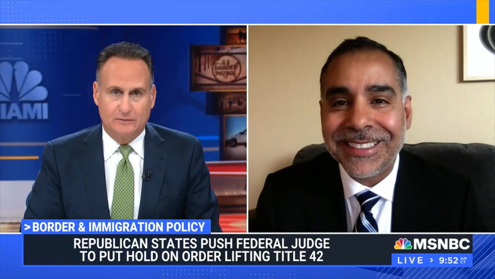 Dem TX State Rep.: Asylum Recipients Should Have to Work in TX So They 'Pay Into the System' and Don't Mooch