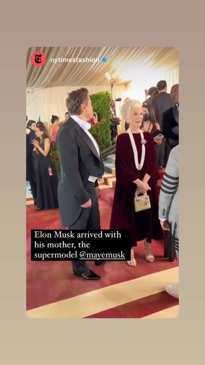 Elon y Make Musk en la alfombra del MET Gala 2022