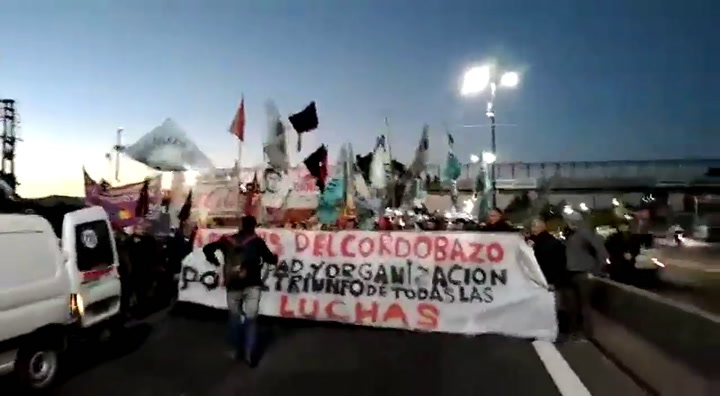 Protestas sindicales en Puente La Noria - Fuente: Twitter