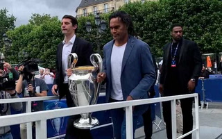 Champions League: la orejona ya se encuentra en Francia
