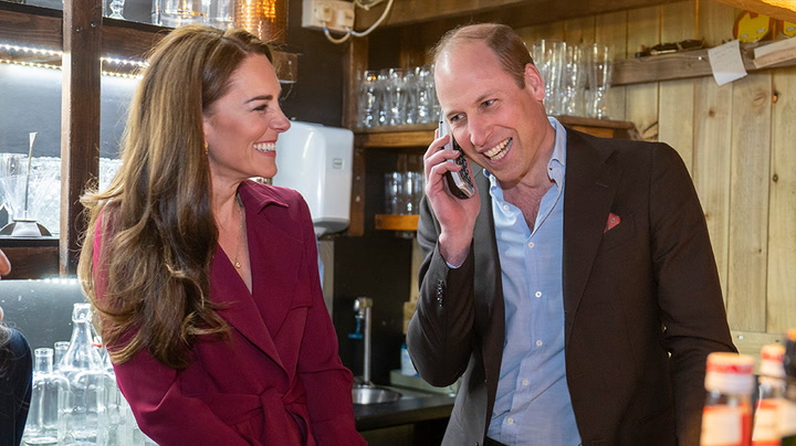 Prince William takes booking for unsuspecting customer during restaurant visit
