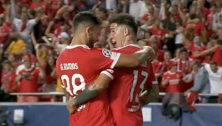 Danilo Pereira, en contra, lo empató para el Benfica