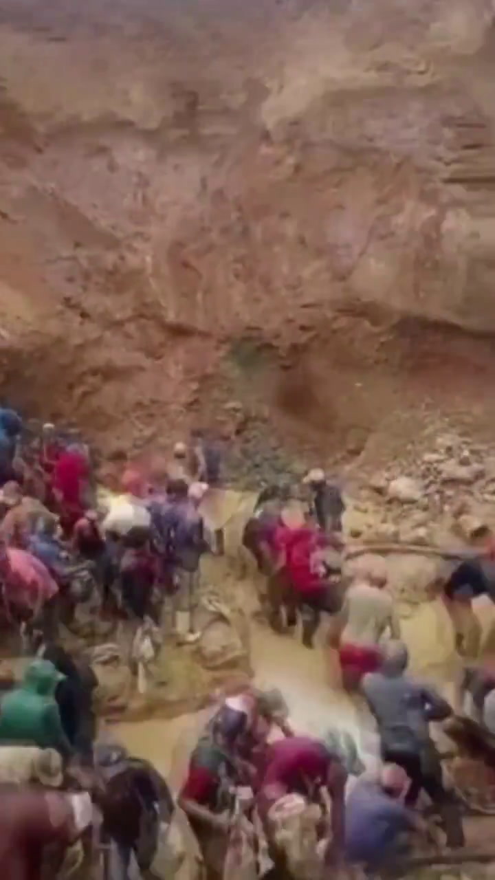 Al menos 25 muertos y varios heridos por el derrumbe de una mina ilegal en Venezuela
