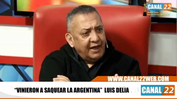 Luis D'Elía: 'A Macri habría que fusilarlo en la Plaza de Mayo' - Fuente: Canal 22