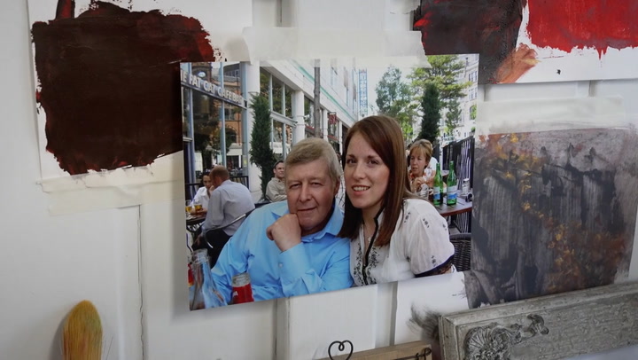 Painter turns father's ashes into artwork