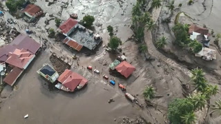 Indonesia: Houses submerged in floods after cold lava and mud flows