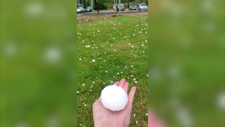 Giant hailstones 'the size of peaches' batter Catalonia town