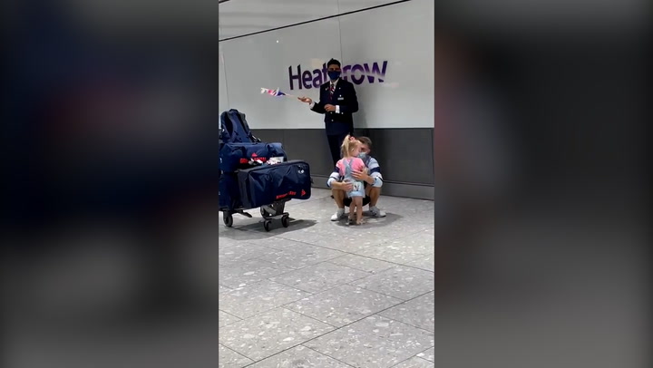 Olympian Max Whitlock reunited with daughter at airport in adorable video
