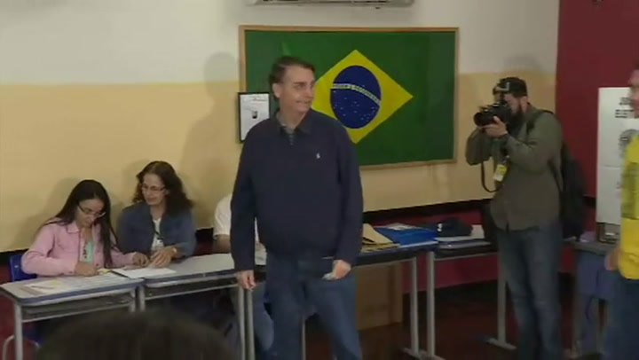 Bolsonaro y Haddad votan en elecciones de Brasil - Fuente: AFP