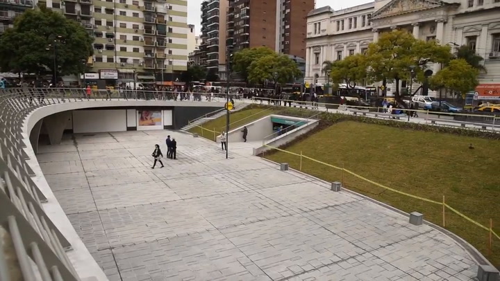 La Ciudad presentó la puesta en valor de la Plaza Houssay - Fuente: Youtube