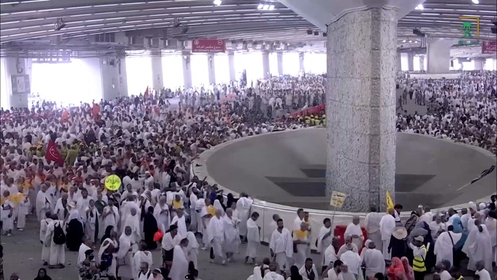 Muslim pilgrims hurl stones during 'stoning of the devil' ritual