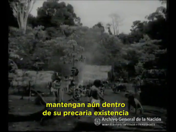 Indígenas Guaraníes de la Selva Misionera, 1969 - Fuente: AGN
