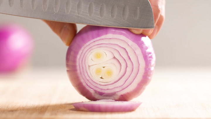 4 Ways to Reduce Tearing while Cutting Onions - Atlantic Eye Institute