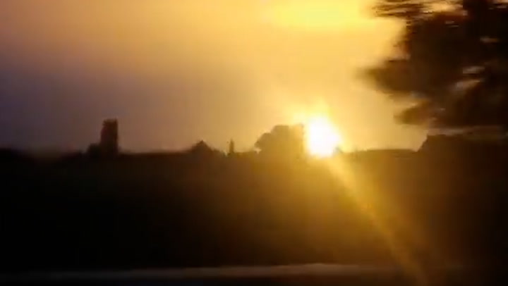 Massive fireball lights up sky following large ‘explosion’ in Oxfordshire