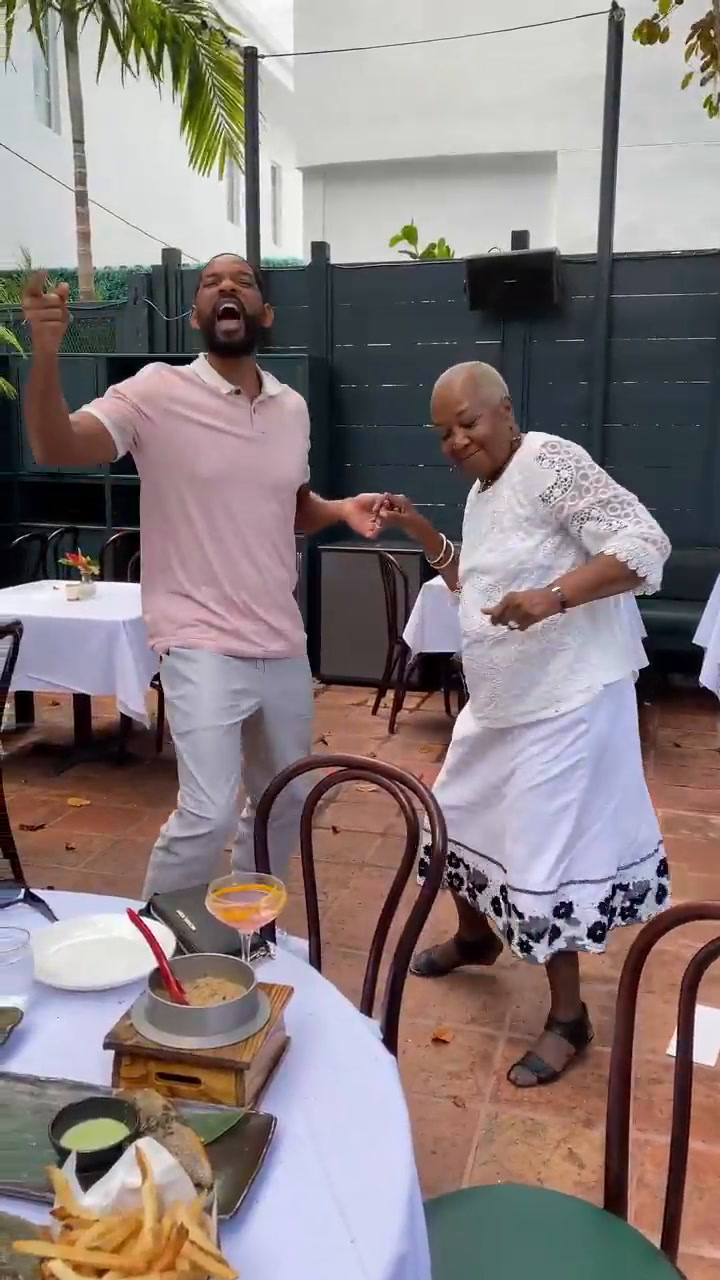 Will Smith sorprendió con un video en donde baila junto a su mamá